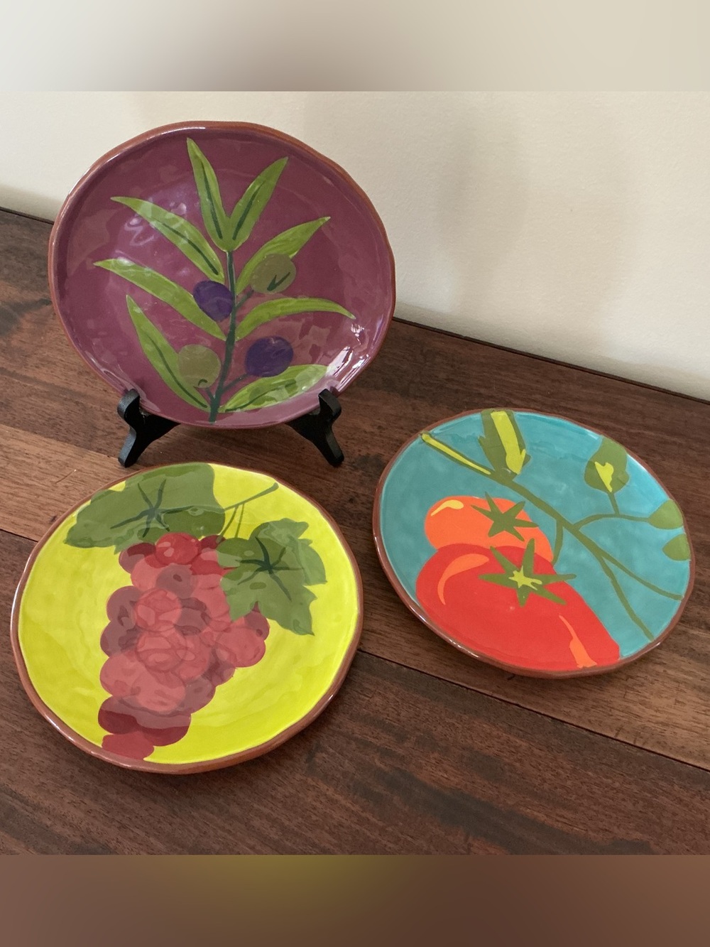 TAG Set of 3 Mediterranean Plates - Grapes, Tomatoes and Olives